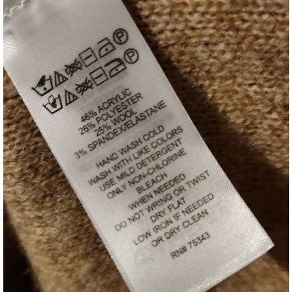 Adrienne Vittadini wool blend button down sweater - Picture 3 of 3